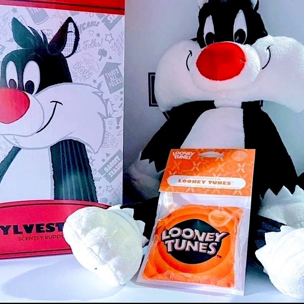SCENTSY Buddy Kids Looney Tunes Sylvester Cat Plush Toy Animal + Scent Pack NEW